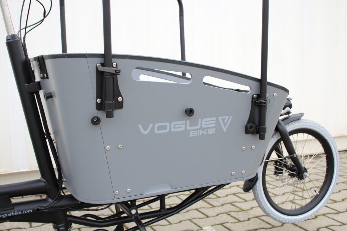 Vogue Carry 2 Bakfiets met middenmotor Ananda M81 bakfiets met 4 zitjes 4 gordels bak Zilver Grijs