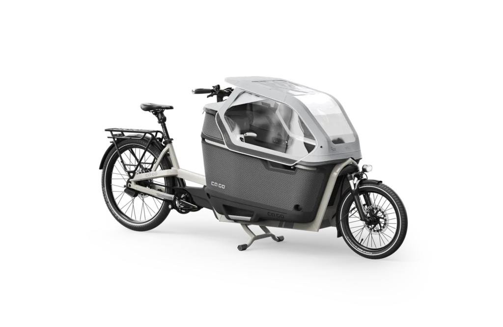 Cago Bakfiets de beste tweewieler bakfiets 53-02_fs200life-family-plus_render_front-right