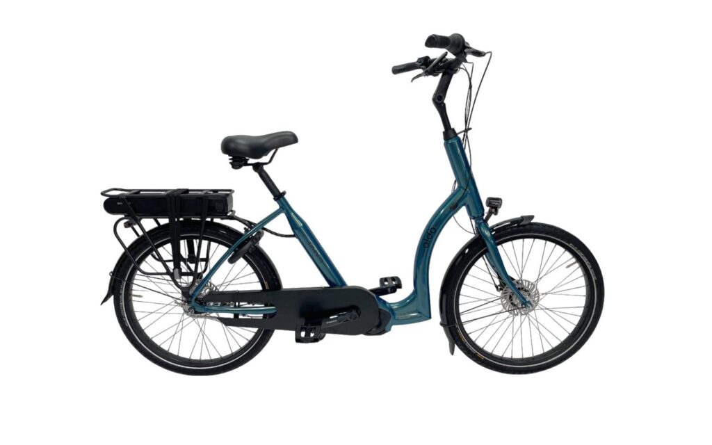 Aldo Lage instap fiets met middenmotor en middenstandaard kleur blauw